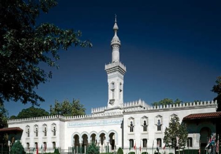 Exploring the Islamic Center of Washington: A Hub of Community and Faith